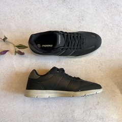 Zapatilla cuerina Orión - comprar online