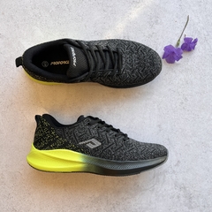 Zapatilla deportiva
