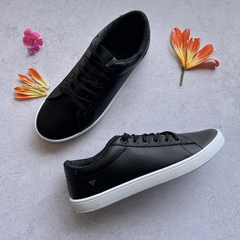 Zapatilla acordonada cuerina - comprar online