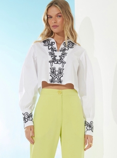 Blusa tricoline bordado preto Frutacor