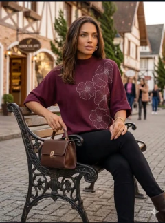 Blusa Bordada Amanda