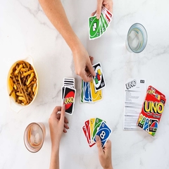 Uno Jogo de Cartas Baralho Brincadeira Divertida de Adultos e Crianças na internet