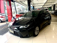 Toyota Corolla GLi 2.0 16V Flex Aut. Preta 2022/2023