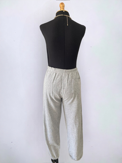 Calça moletom cinza - Moda Circular da vê