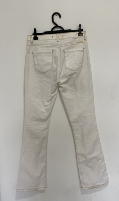 Calça bootcut off white na internet