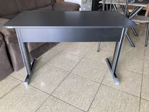 MESA ECONÔMICA 1,20M S/ GAVETAS PRETO/PRETO PERF GIOBEL