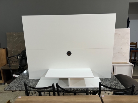 Painel para televisão branco