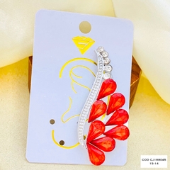 Ear cuff