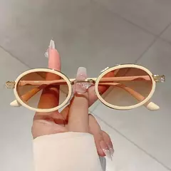 Óculos Retrô Punk Metal - Design Futurista Oval - Óculos de Sol e Grau High Glasses: Estilo, Conforto e Proteção 