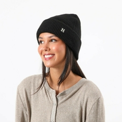 GORRO LANA NEGRO HUMANA en internet