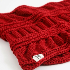 CUELLO ROJO HUMANA - Encanto's Boutique
