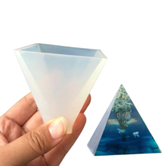 MOLDE SILICON PIRAMIDE DIY - comprar en línea