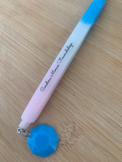 Caneta Personalizada com mini pingente na internet