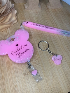 Kit Porta Crachá + Mini Chaveiro + Caneta - comprar online