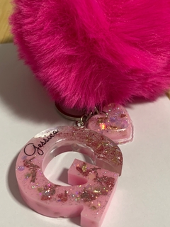 Chaveiro Personalizado com Pompom e Mini pingente na internet