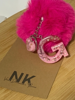 Chaveiro Personalizado com Pompom e Mini pingente - comprar online