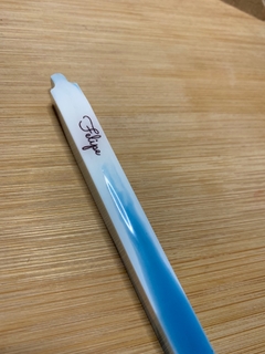 Caneta Personalizada com mini pingente na internet