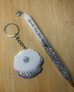 Kit Chaveiro e/ou porta crachá + Caneta - comprar online