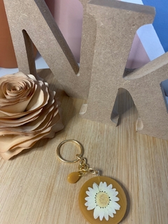 Chaveiro luxo flor natural - NK Resinas