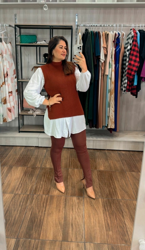 Calça Keila em Ponto Roma - Marrom - comprar online