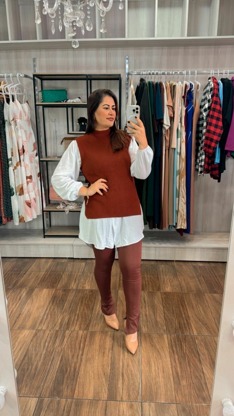 Colete Olivia em Tricot - Marrom - comprar online