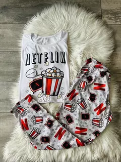 Pijama Netflix Gris - comprar online