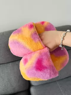 Pantuflones batik naranja y rosa