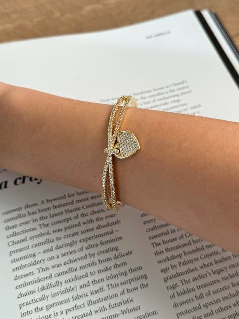 Bracelete Cravejado Coração