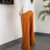 Calça Pantalona Caramelo Penelope na internet