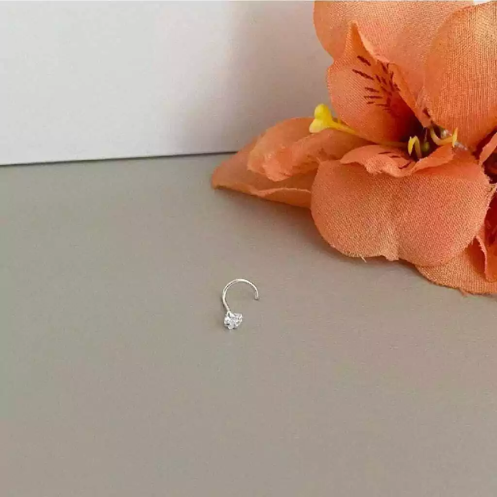 Piercing Nariz coração