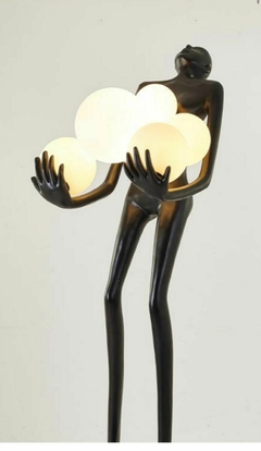 Escultura contemporânea com luminária - comprar online