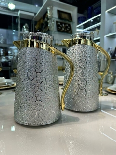 Garrafa Térmica Prata com Dourado
