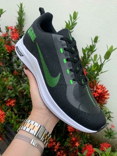 Imagem do Tênis Nike Zoom