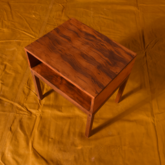 Imagem do Mesa de Cabeceira Batu