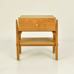 Mesa de Cabeceira Palafita - loja online