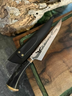 FACA PARA CHURRASCO EM AÇO CARBONO 1070 COM 8 POLEGADAS DE LÂMINA COM VAZADO DE MENINOS DA PECUARIA - comprar online