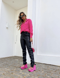 Calça couro eco Lana