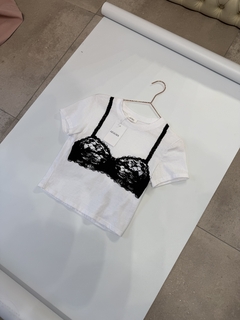 BABY TEE FRIDA en internet