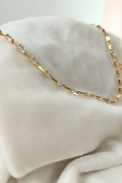 Colar Choker Pedras Delicadas Ouro na internet