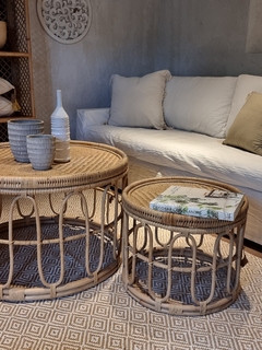 MESA DE CENTRO NÍAS - TIENDA BARRO