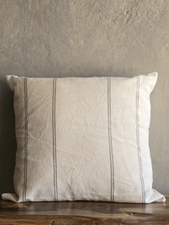 ALMOHADON DAHLIA vison