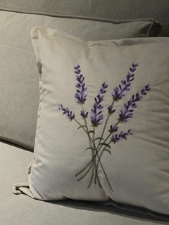 ALMOHADON LAVANDA 50 X 50 - comprar online