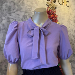 Blusa de Laço com Manga Bufante