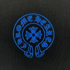 Chrome Hearts triple cross logo na internet