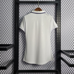 Camisa Feminina Titular Real Madrid 22/23 na internet