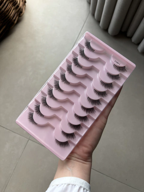 Cílios de Canto Externo Cartela COM 10 PARES cód. 011