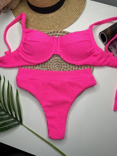Conjunto Meia Taça Hot Pant Rosa Neon Texturizado