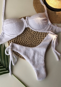 Biquíni Meia Taça Branco com Calcinha Ajustável