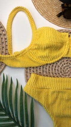 Conjunto Meia Taça Hot Pant Amarelo Texturizado - comprar online