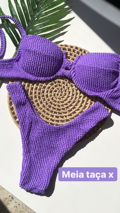Biquíni Meia Taça Lavanda Decote X Texturizado